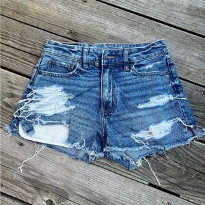 American Eagle Distressed Blue Denim Shorts Size 00